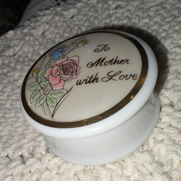 Empress by Haruta Other - Empress By Haruta Vintage To Mother With Love Trinket Dish With Lid